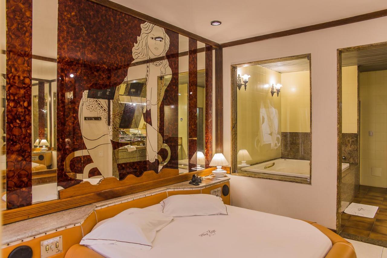 Motel Play Love เปโตรโปลิส ภายนอก รูปภาพ